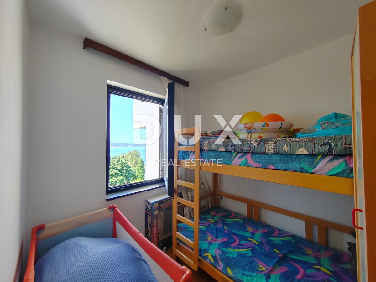 CRIKVENICA – Hrusta, appartamento con due balconi e vista