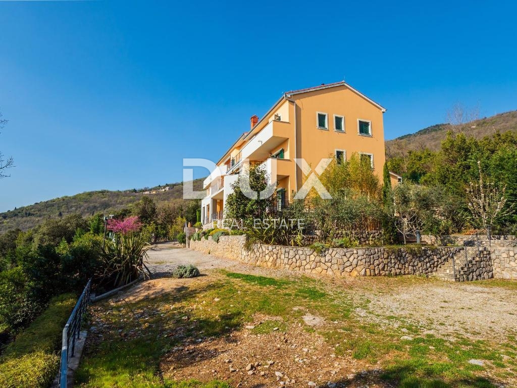 OPATIJA, MOŠĆENIČKA DRAGA - Gioiello d'investimento: Villa isolata, prima fila al mare