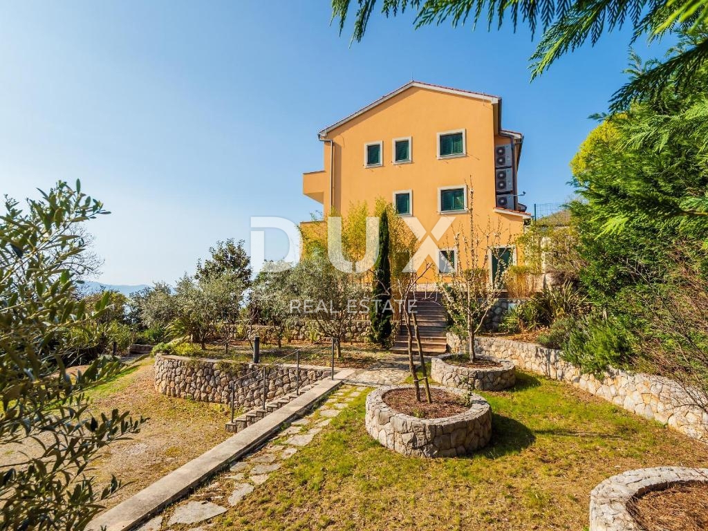 OPATIJA, MOŠĆENIČKA DRAGA - Gioiello d'investimento: Villa isolata, prima fila al mare