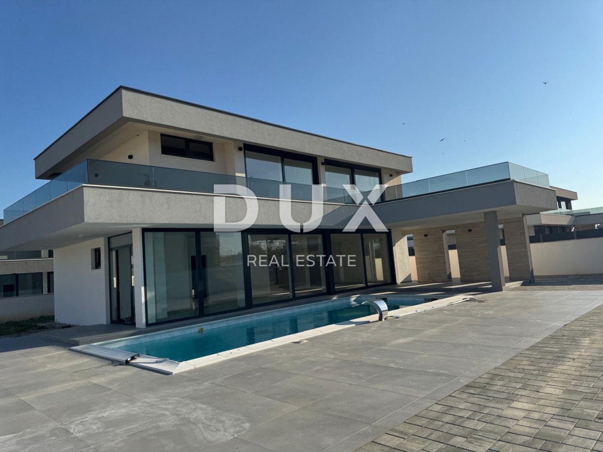 Casa Zemunik Gornji, Zemunik Donji, 217m2