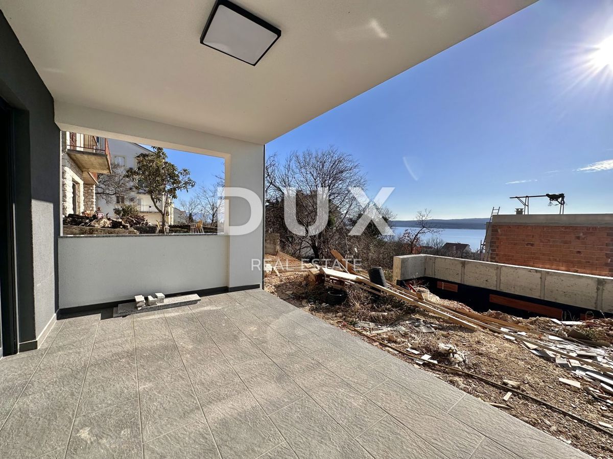 CRIKVENICA - Appartamento duplex, 101 m2, vista mare!