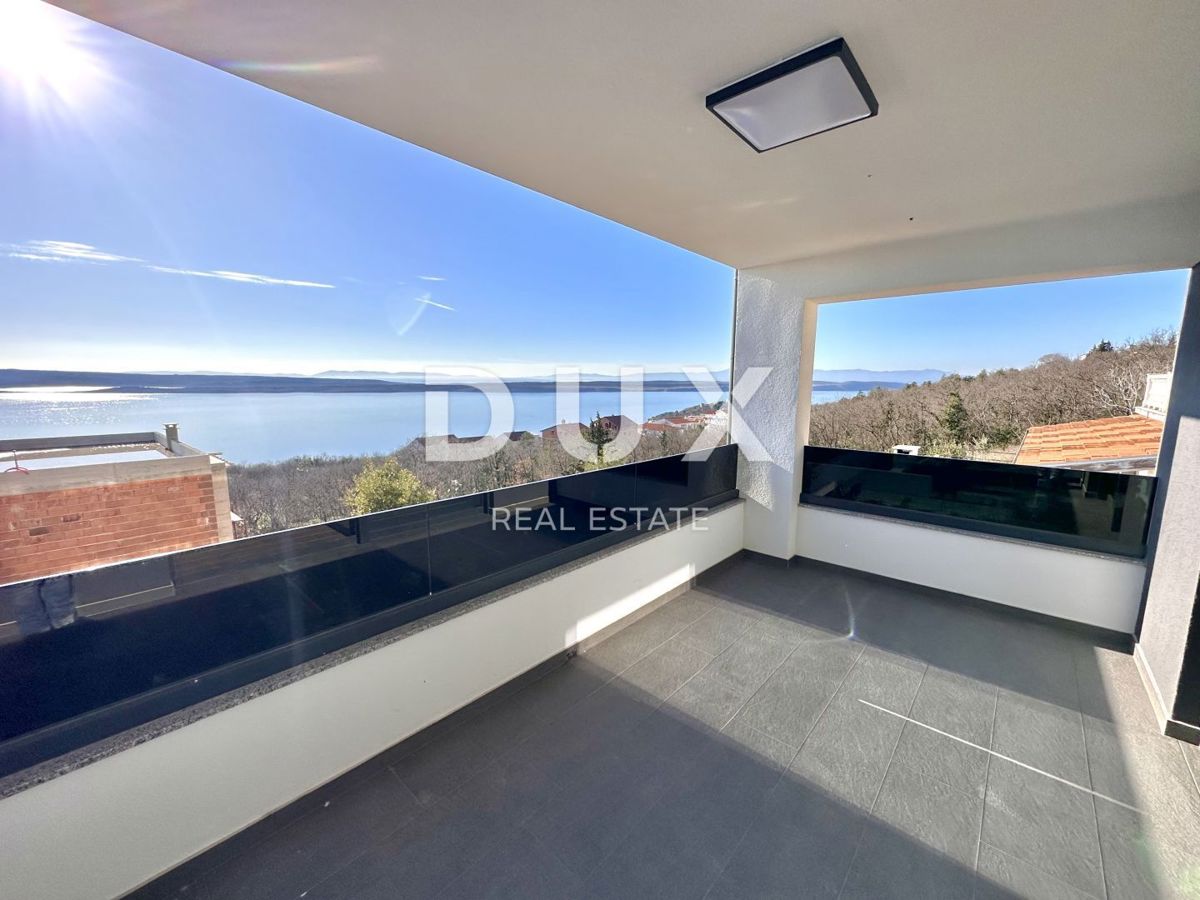 CRIKVENICA - Appartamento duplex, 101 m2, vista mare!