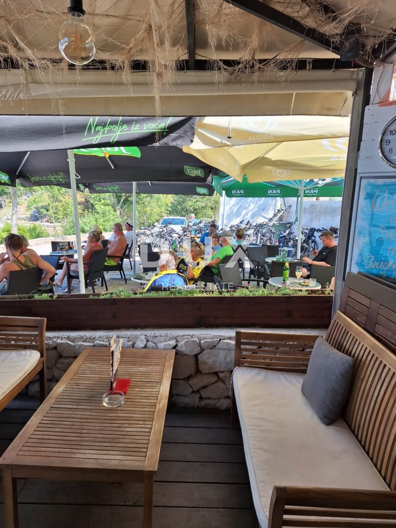 Locale commerciale Vantačići, Malinska-Dubašnica, 0m2