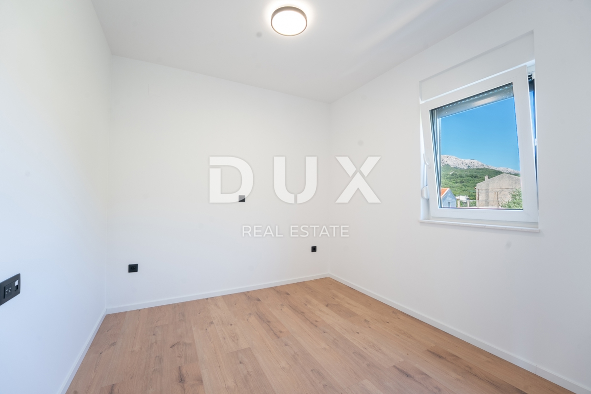 ISOLA DI KRK, BAŠKA (dintorni) - Appartamento con 2 camere da letto in un edificio nuovo con terrazza e 2 posti auto