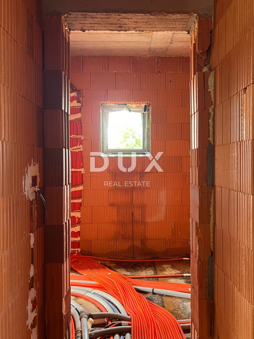 ISTRIA, SVETVINČENAT - Villa da sogno in Istria con piscina e panorama su Brioni!