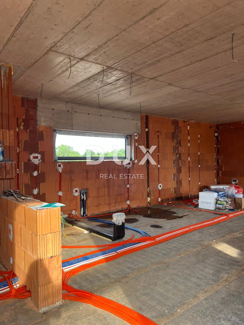 ISTRIA, SVETVINČENAT - Villa da sogno in Istria con piscina e panorama su Brioni!