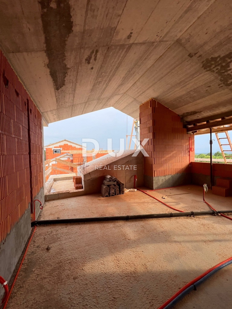 ISTRIA, SVETVINČENAT - Villa da sogno in Istria con piscina e panorama su Brioni!