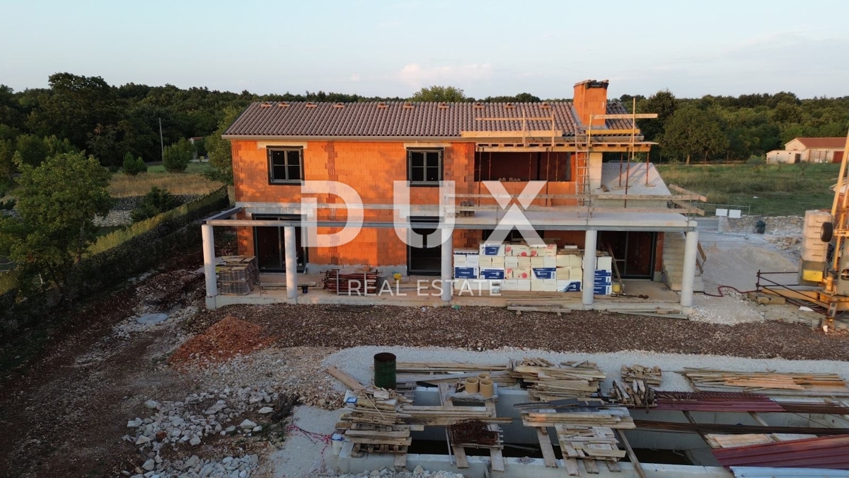 ISTRIA, SVETVINČENAT - Villa da sogno in Istria con piscina e panorama su Brioni!