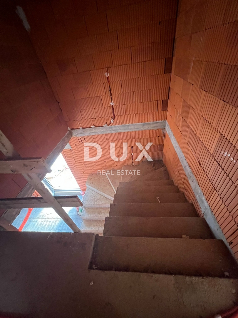 ISTRIA, SVETVINČENAT - Villa da sogno in Istria con piscina e panorama su Brioni!