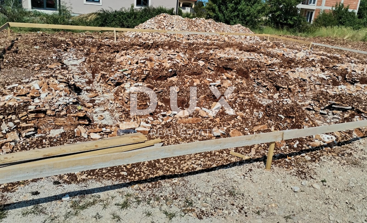 ISTRIA, KANFANAR - Casa moderna di 195 m2 con piscina in costruzione!