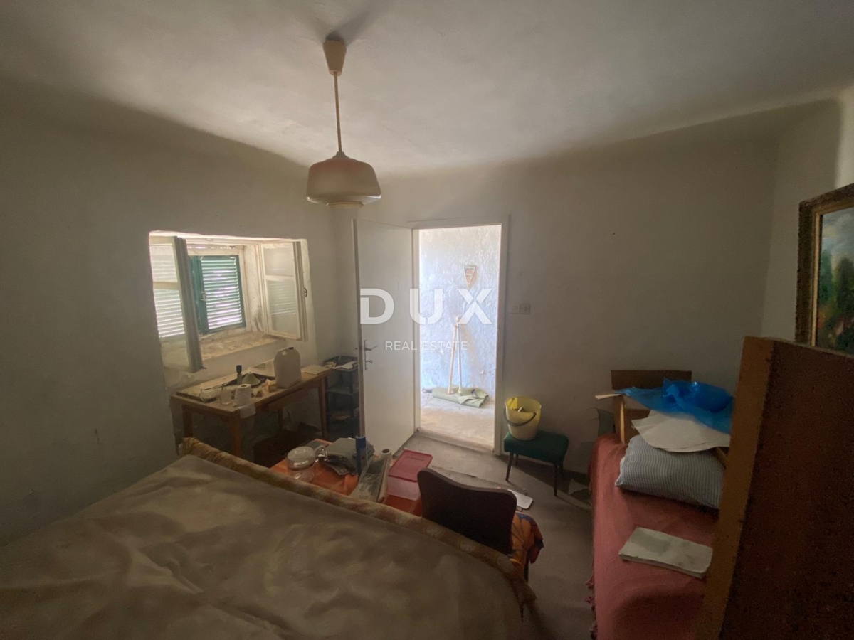 ISOLA DI KRK, STARA BAŠKA - casa con vista panoramica sul mare! OPPORTUNITÀ!