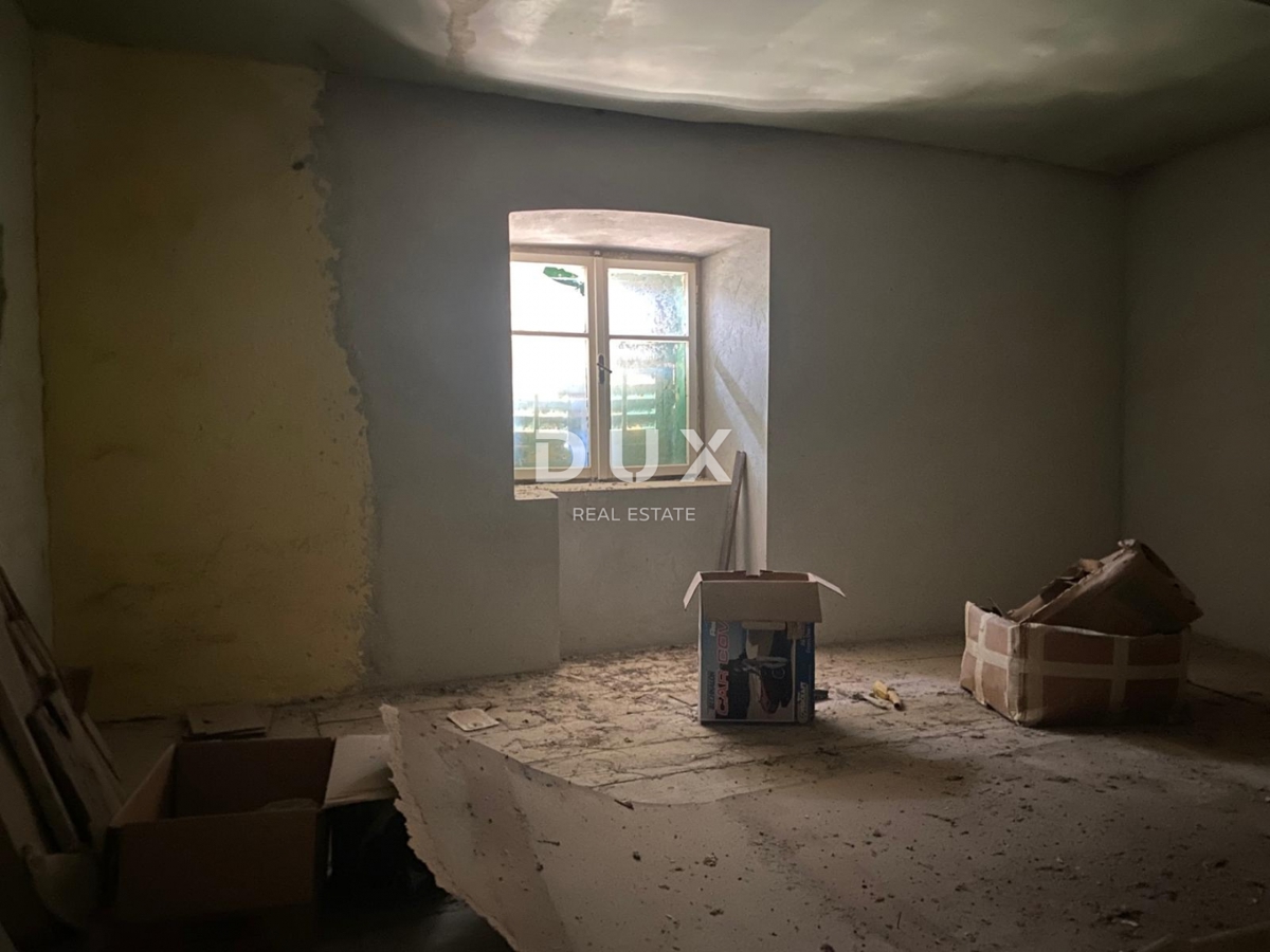 ISOLA DI KRK, STARA BAŠKA - casa con vista panoramica sul mare! OPPORTUNITÀ!