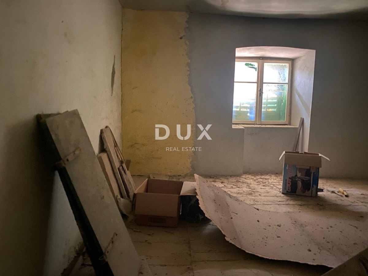 ISOLA DI KRK, STARA BAŠKA - casa con vista panoramica sul mare! OPPORTUNITÀ!