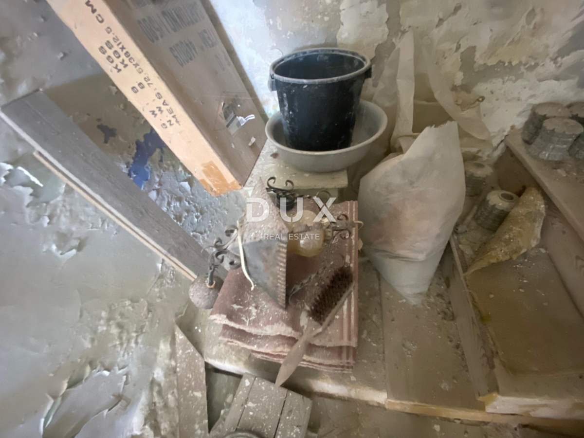 ISOLA DI KRK, STARA BAŠKA - casa con vista panoramica sul mare! OPPORTUNITÀ!