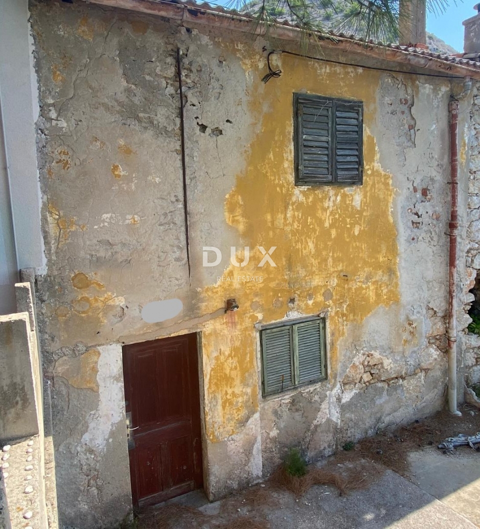 ISOLA DI KRK, STARA BAŠKA - casa con vista panoramica sul mare! OPPORTUNITÀ!