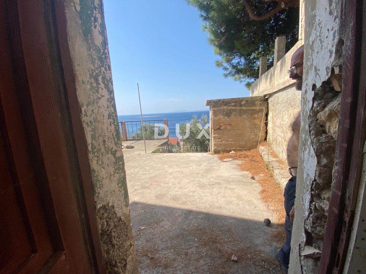 ISOLA DI KRK, STARA BAŠKA - casa con vista panoramica sul mare! OPPORTUNITÀ!