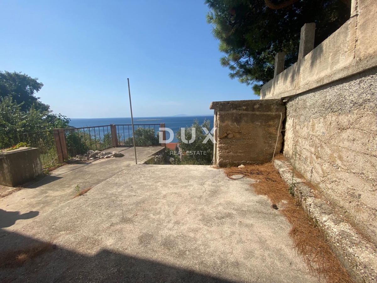 ISOLA DI KRK, STARA BAŠKA - casa con vista panoramica sul mare! OPPORTUNITÀ!