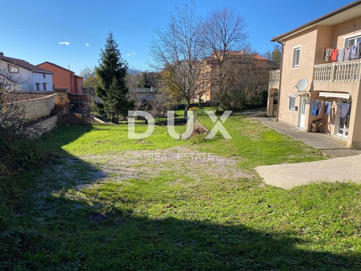 VIŠKOVO, SARŠONI - CASA INDIPENDENTE CON GIARDINO E GARAGE!!! OCCASIONE!!!