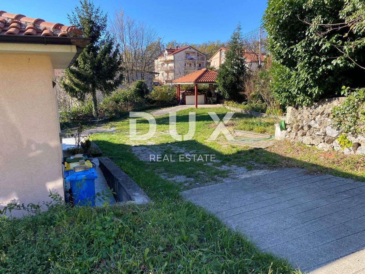 VIŠKOVO, SARŠONI - CASA INDIPENDENTE CON GIARDINO E GARAGE!!! OCCASIONE!!!