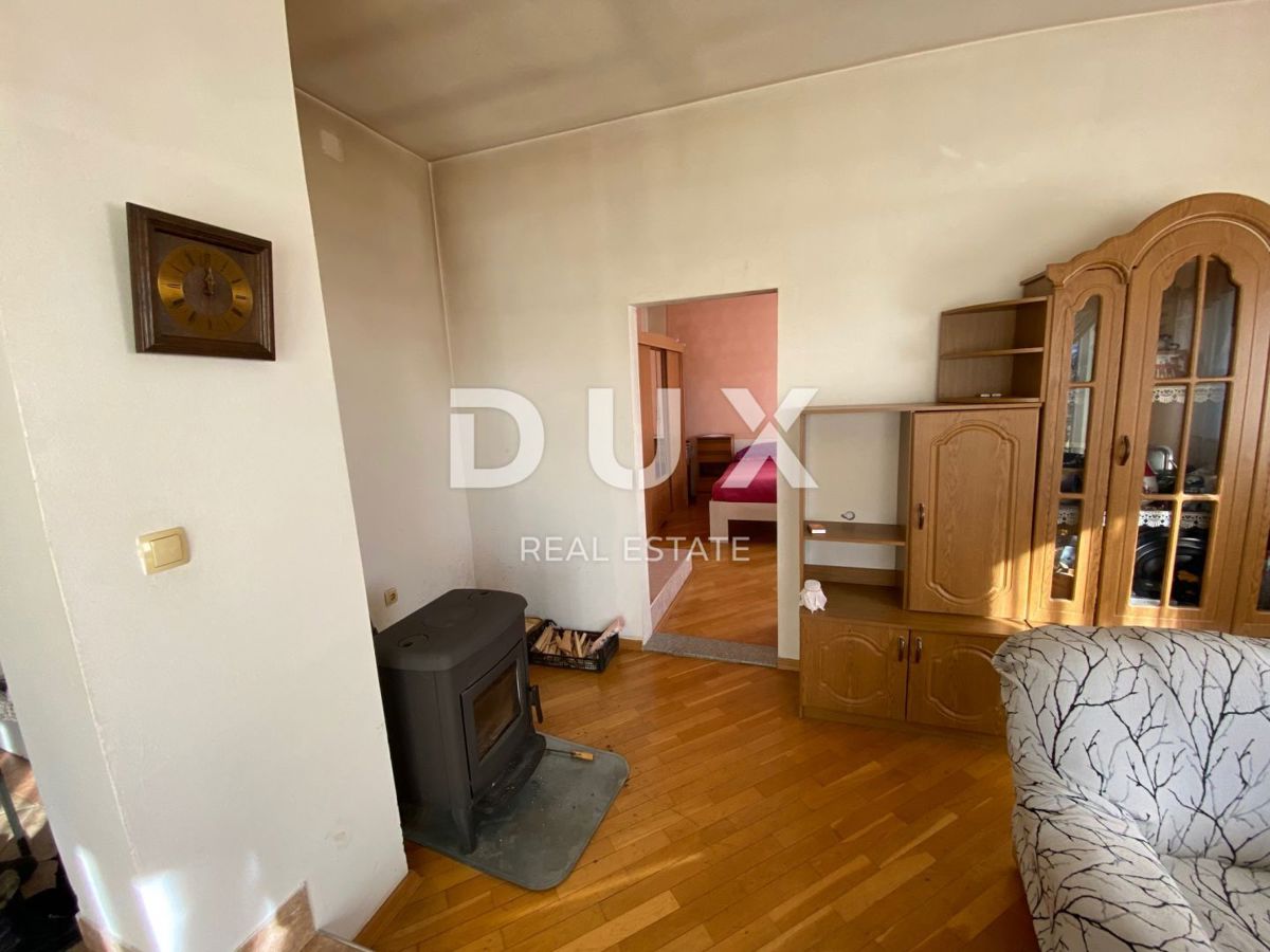 VIŠKOVO, SARŠONI - CASA INDIPENDENTE CON GIARDINO E GARAGE!!! OCCASIONE!!!