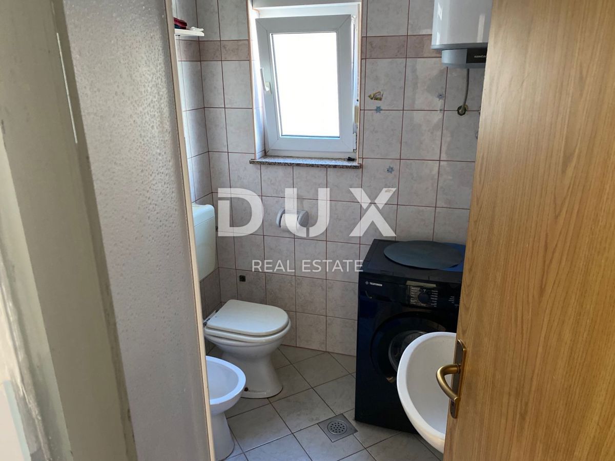 VIŠKOVO, SARŠONI - CASA INDIPENDENTE CON GIARDINO E GARAGE!!! OCCASIONE!!!