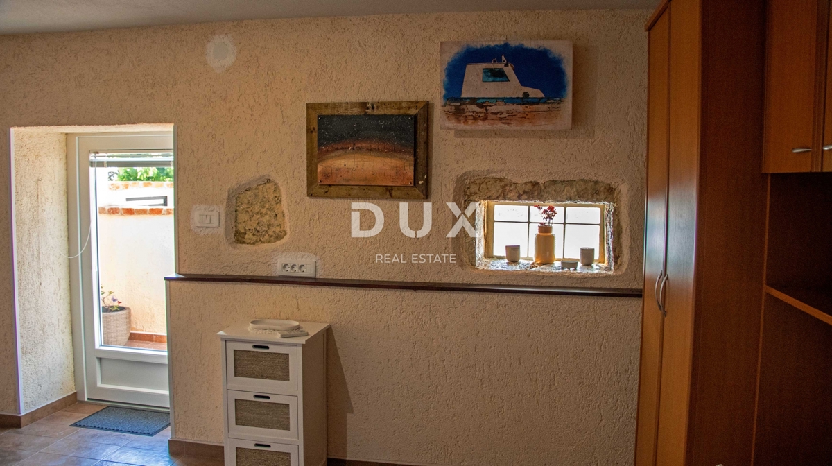 ISTRIA, MEDULIN - Casa in pietra d'Istria + Casa vacanze in ottima posizione