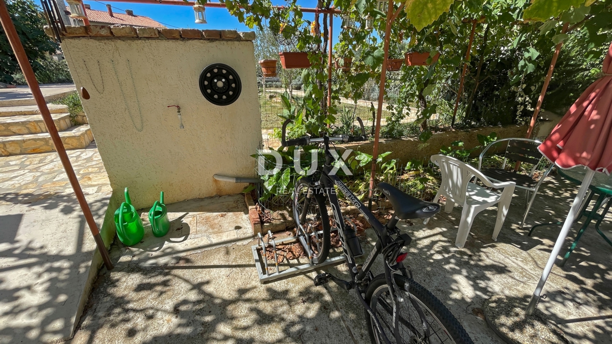 ISTRIA, MEDULIN - Casa in pietra d'Istria + Casa vacanze in ottima posizione