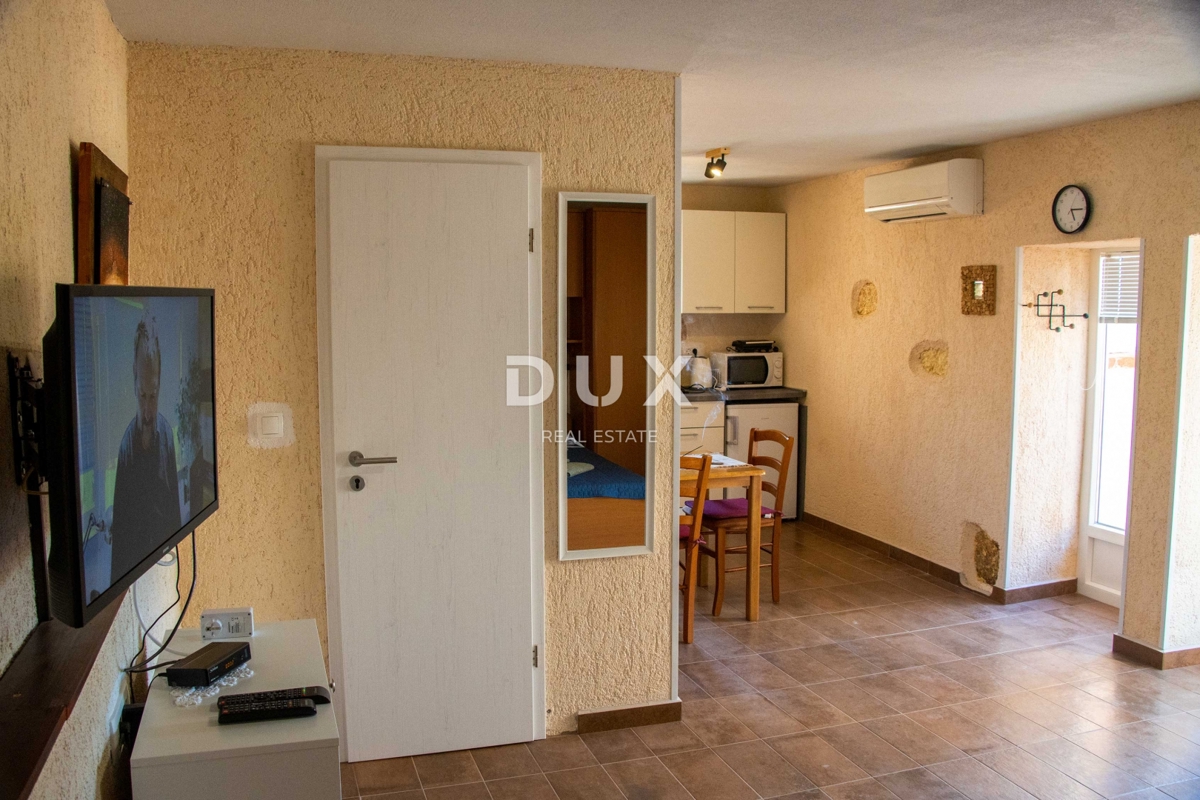 ISTRIA, MEDULIN - Casa in pietra d'Istria + Casa vacanze in ottima posizione