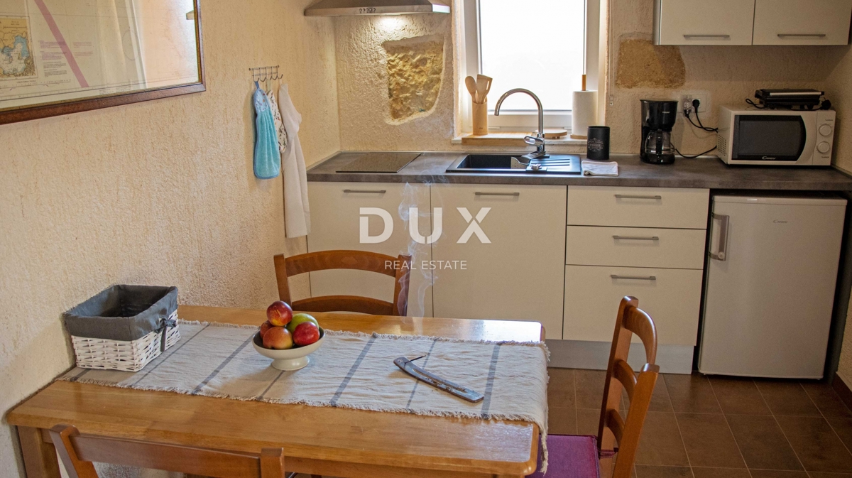 ISTRIA, MEDULIN - Casa in pietra d'Istria + Casa vacanze in ottima posizione