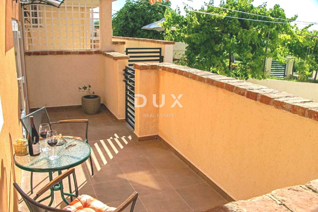 ISTRIA, MEDULIN - Casa in pietra d'Istria + Casa vacanze in ottima posizione