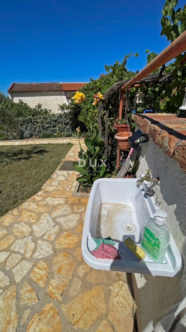 ISTRIA, MEDULIN - Casa in pietra d'Istria + Casa vacanze in ottima posizione