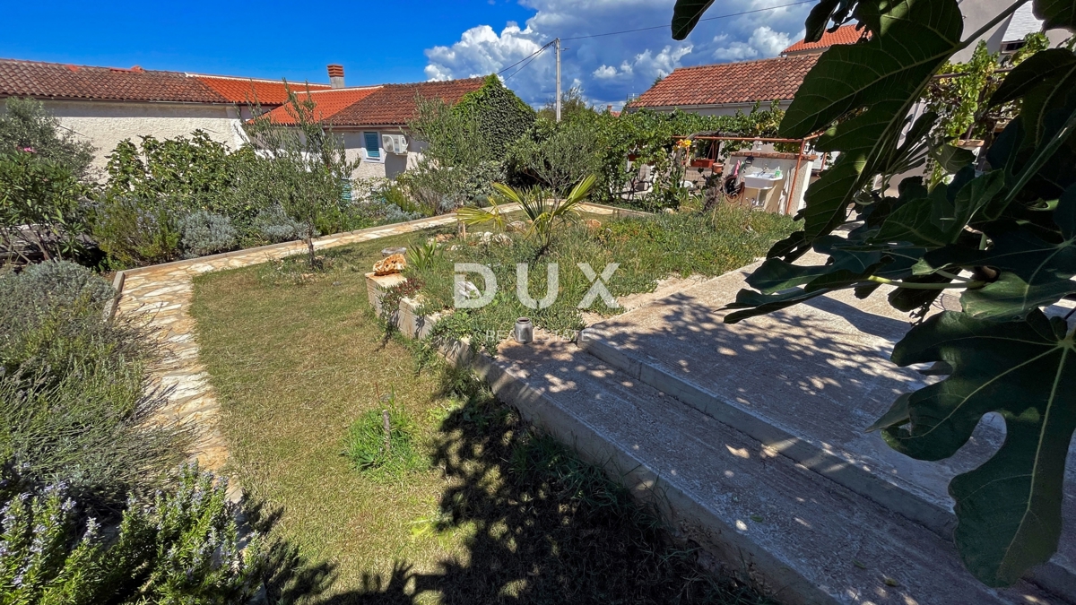 ISTRIA, MEDULIN - Casa in pietra d'Istria + Casa vacanze in ottima posizione