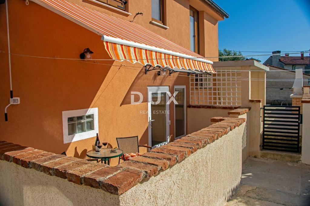 ISTRIA, MEDULIN - Casa in pietra d'Istria + Casa vacanze in ottima posizione