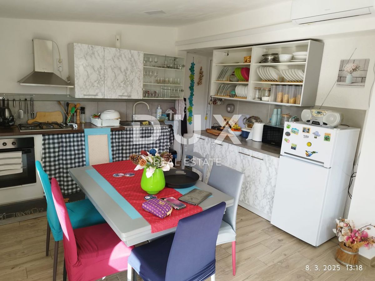 ISTRIA, KAVRAN - Ottima casa a un piano con giardino a 2 km dalla spiaggia