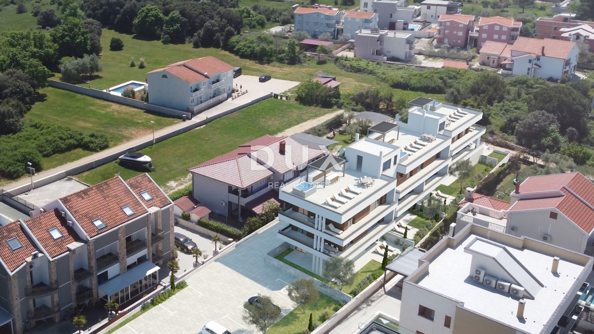 ZADAR, ZATON - Nuovo edificio con giardino a 45 metri dalla spiaggia! A3