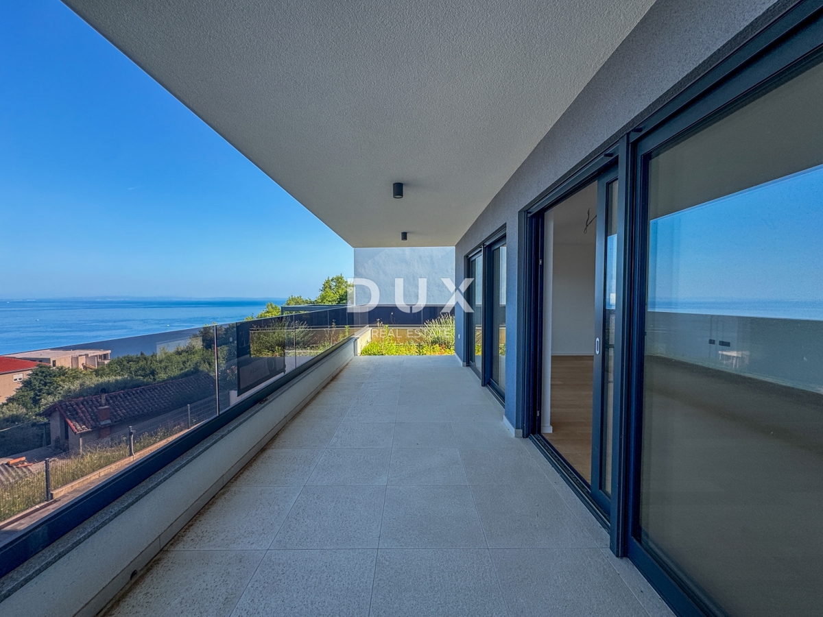 ABBAZIA, CENTRO - lussuoso appartamento in un nuovo edificio con garage e vista panoramica sul mare