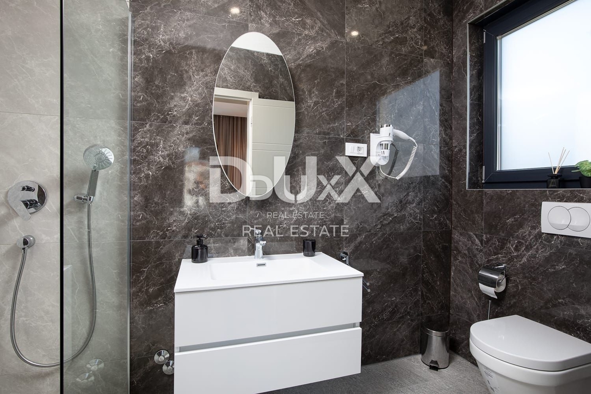 ISTRIA, MEDULIN - Villa di lusso vicino alle spiagge e al lungomare