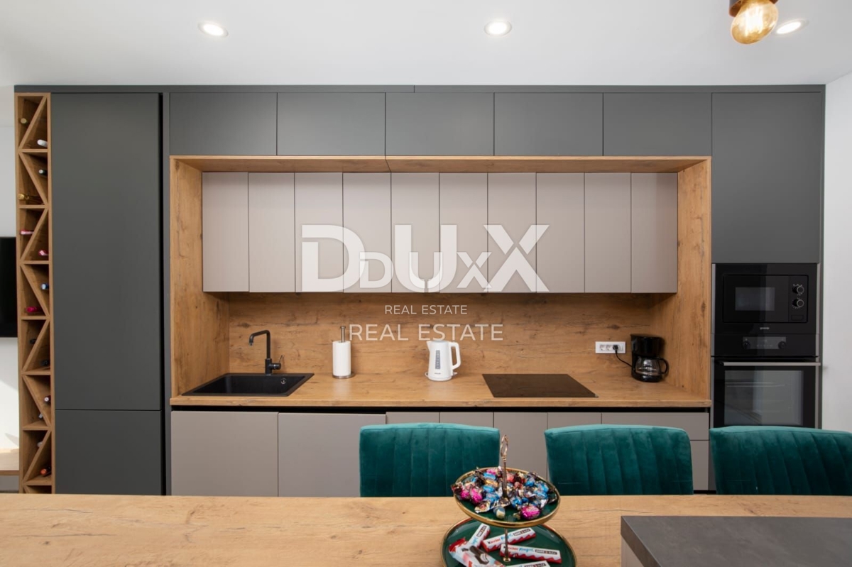 ISTRIA, MEDULIN - Villa di lusso vicino alle spiagge e al lungomare