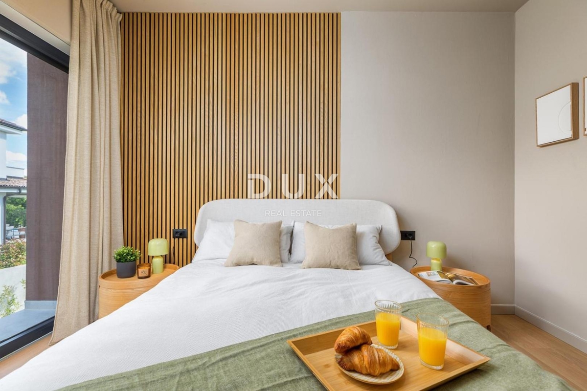 ISTRIA, PARENZO - Casa di design con piscina