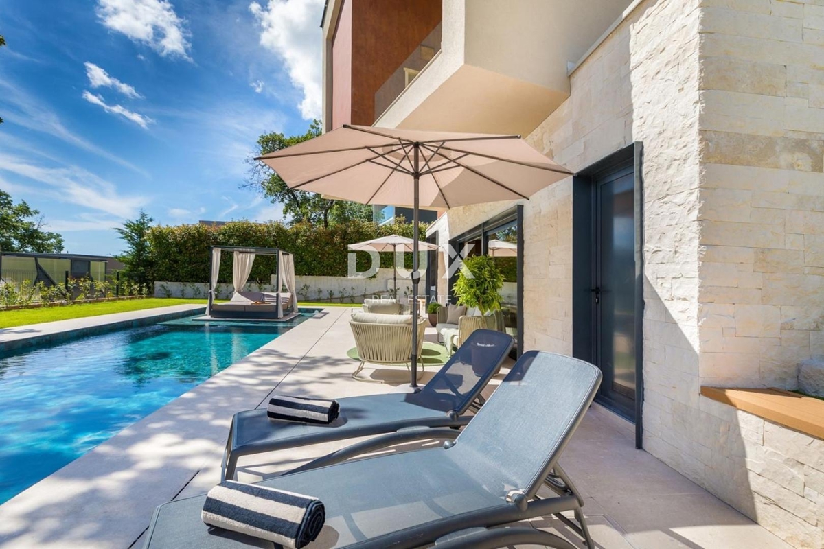 ISTRIA, PARENZO - Casa di design con piscina