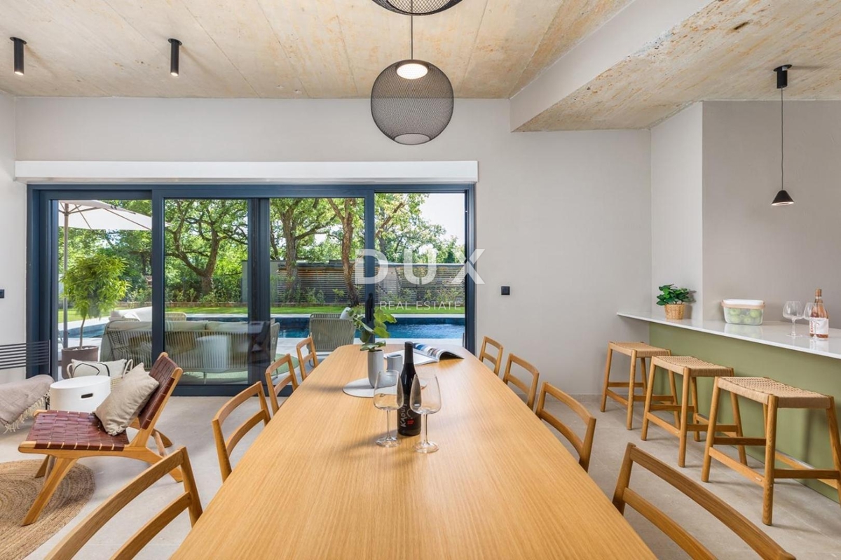 ISTRIA, PARENZO - Casa di design con piscina