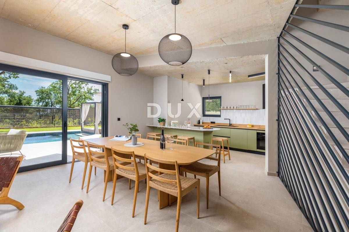 ISTRIA, PARENZO - Casa di design con piscina