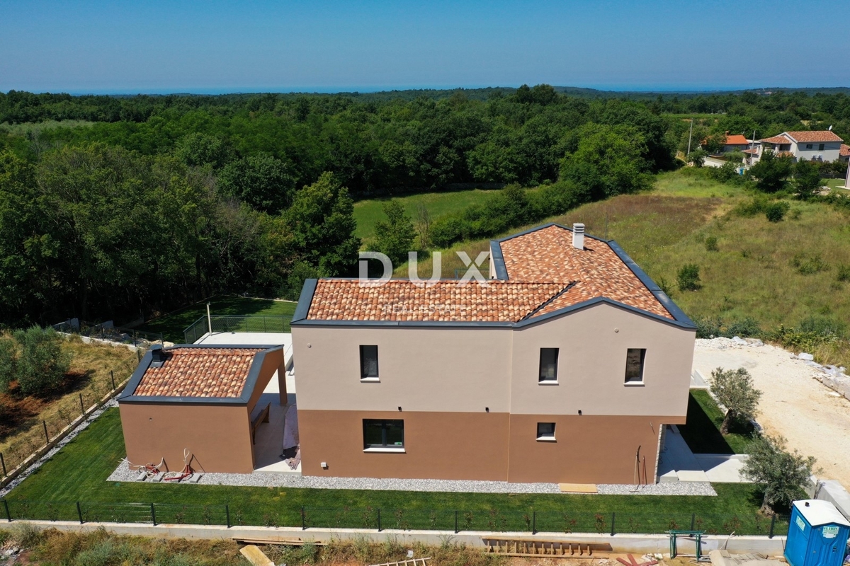 ISTRIA, VIŠNJAN - Casa con piscina ai margini del villaggio