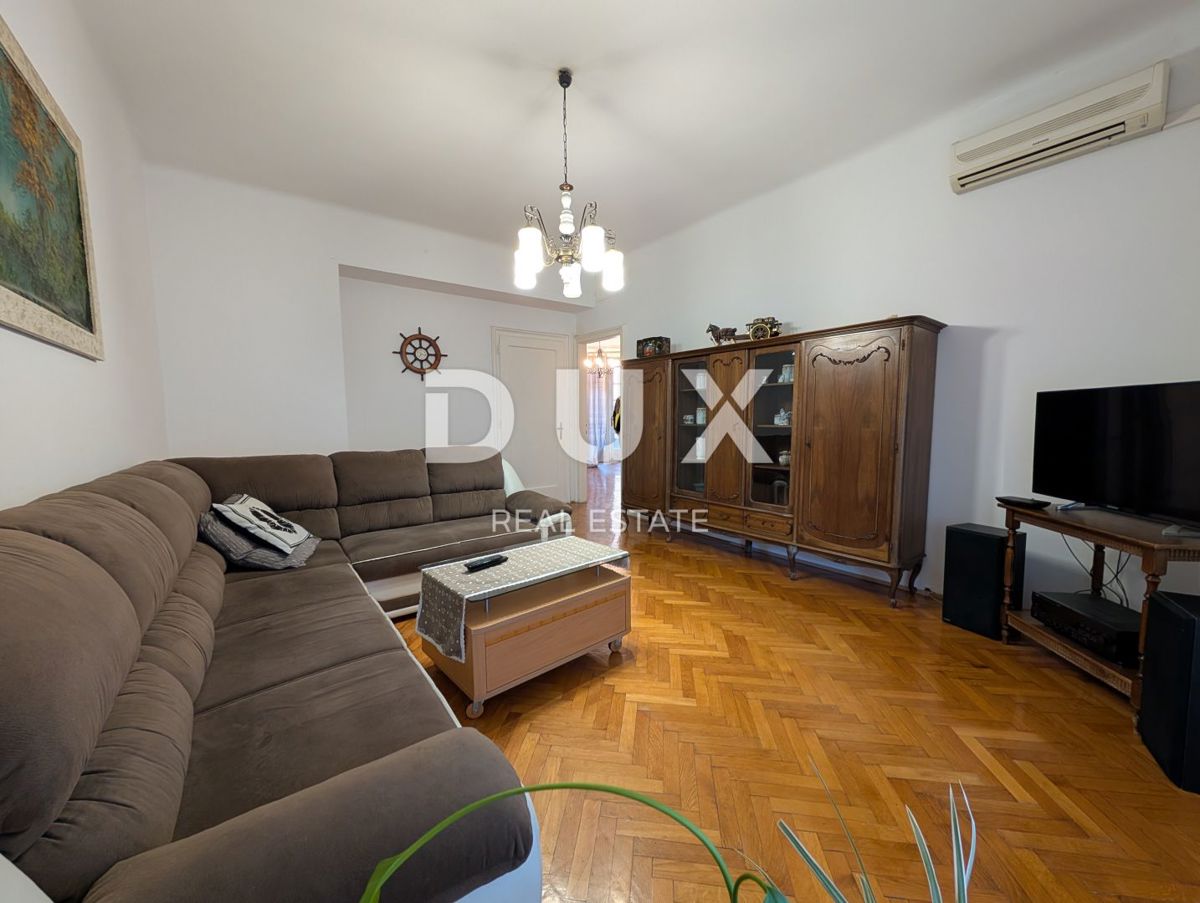 RIJEKA, SUŠAK - Appartamento per vivere o investire