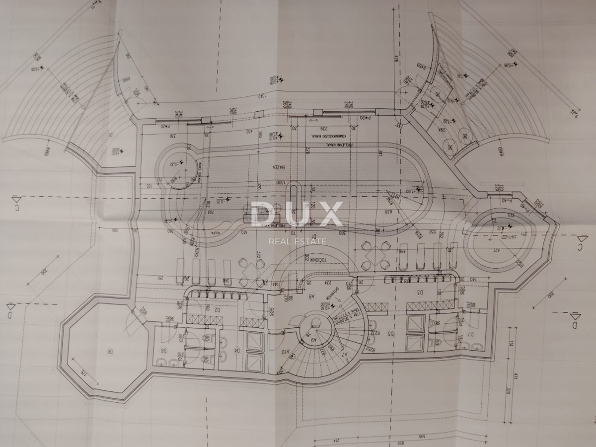 LIKA, OTOČAC, PROZOR - terreno 11200m2 (4000m2 edificabili + 7200m2 agricoli) vicino al fiume Gacka 