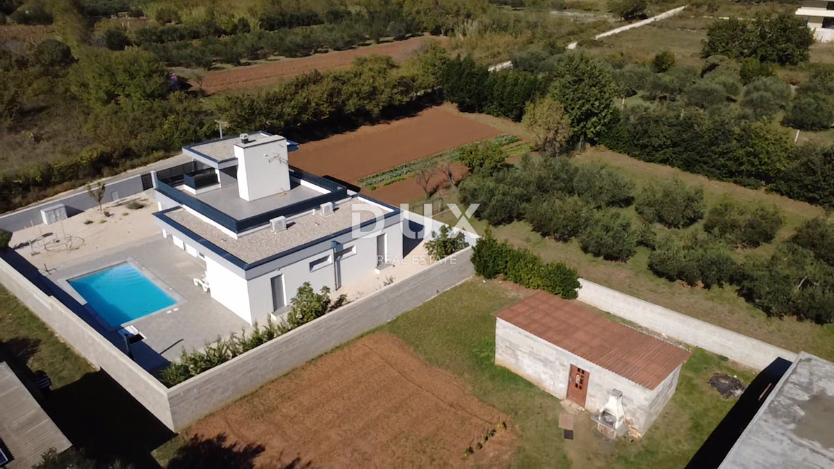 ZADAR, VRSI – Terreno attraente in un villaggio tranquillo! A2