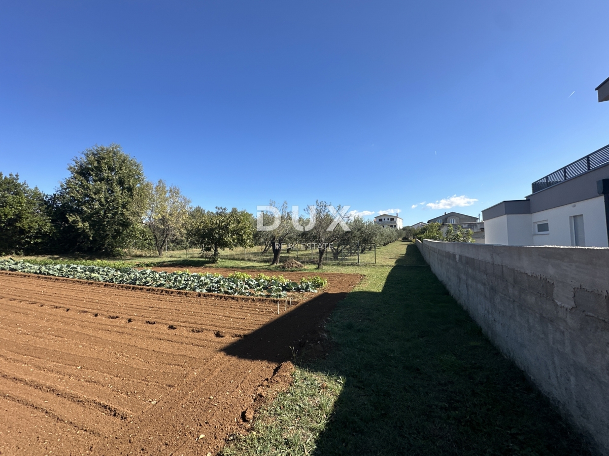 ZADAR, VRSI – Terreno attraente in un villaggio tranquillo! A2