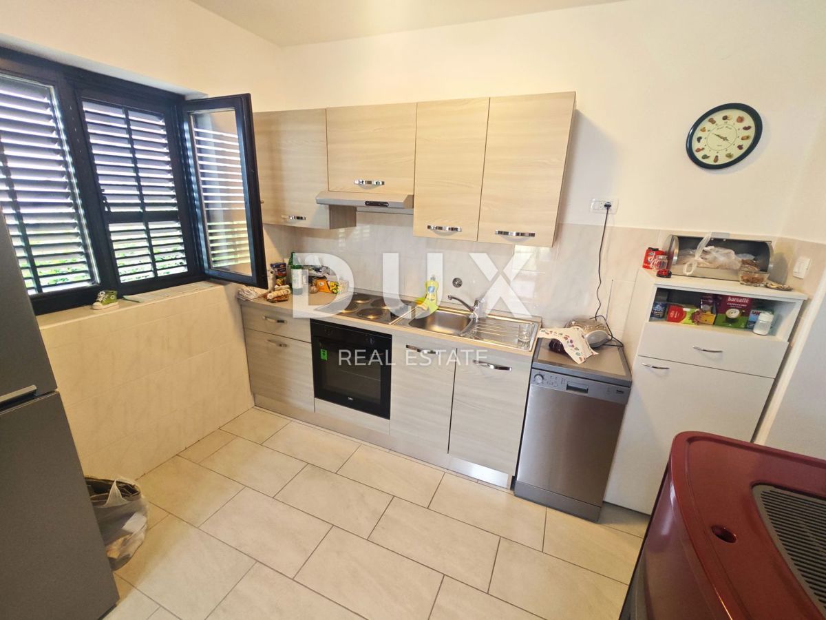 VEPRINAC - Casa indipendente con ampio giardino e vista mare!