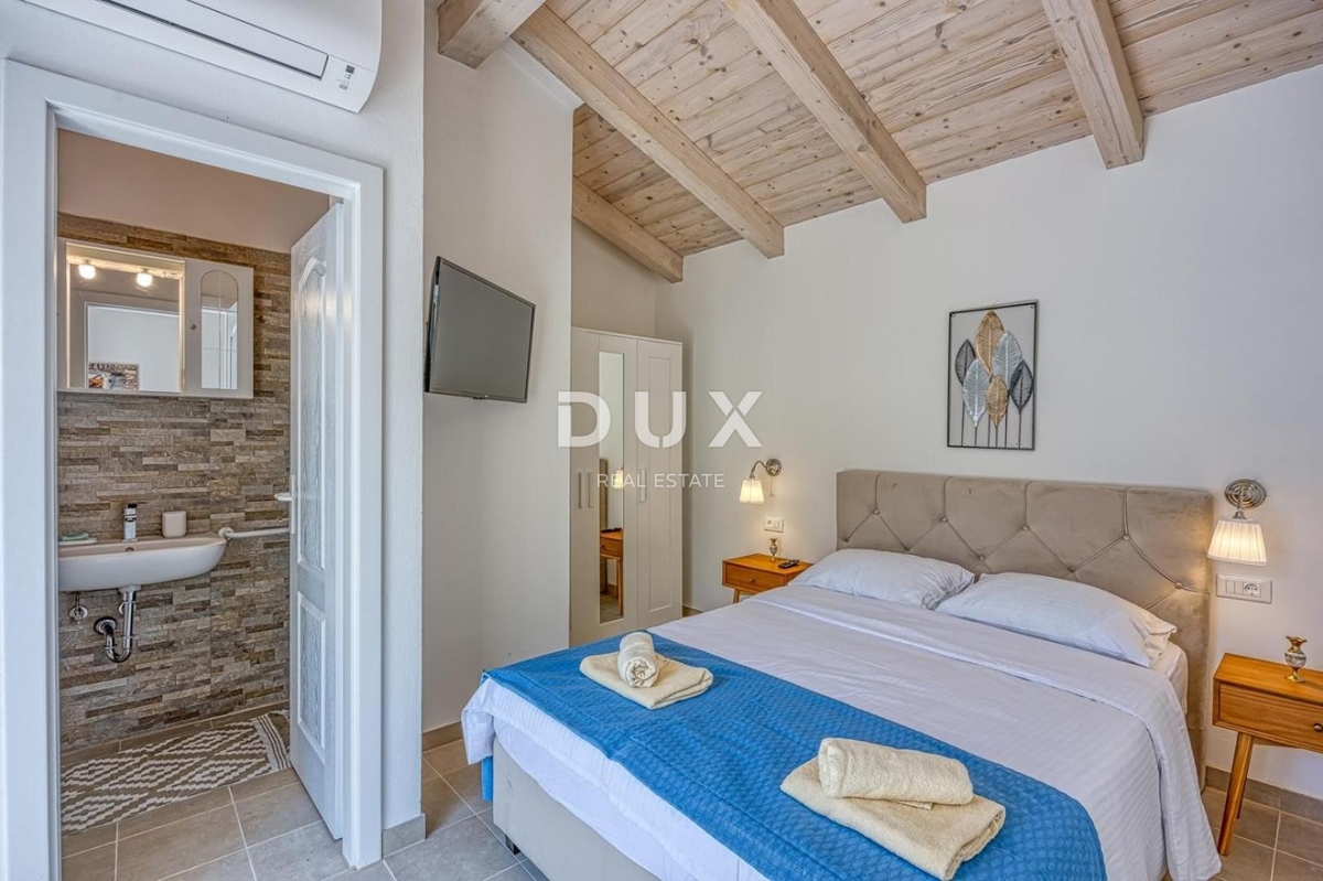 ISTRIA, SVETI LOVREČ - Casa in pietra con piscina