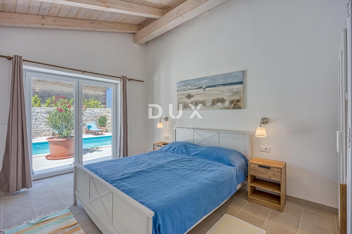 ISTRIA, SVETI LOVREČ - Casa in pietra con piscina